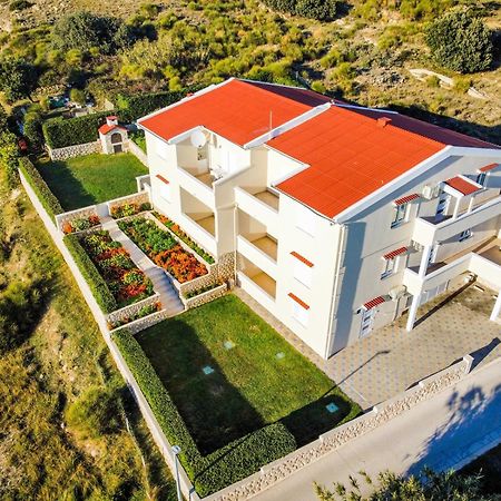 Apartments Basaca 파그 외부 사진